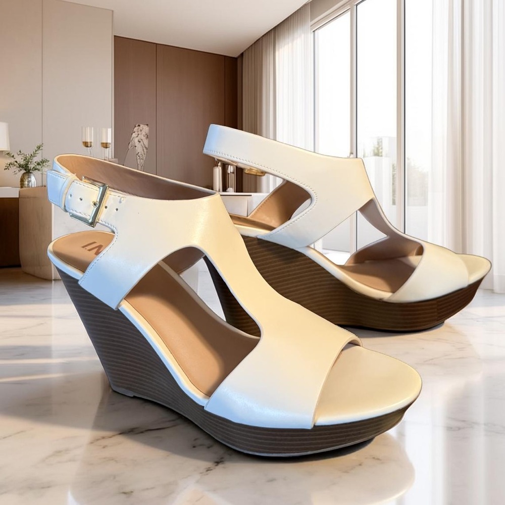INC International Concepts NWT Sz 12M Elegant White Wedge Sandals (SH228)